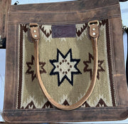 Cuttinup Gear Laptop Tote
